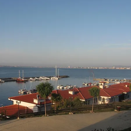 Apartment In Kambani 1 Apartcomplex Sveti Vlas