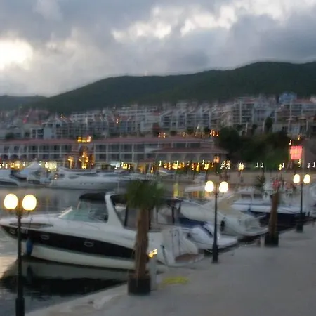 In Kambani 1 Apartcomplex